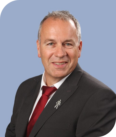 Photo of Peter Robinson 